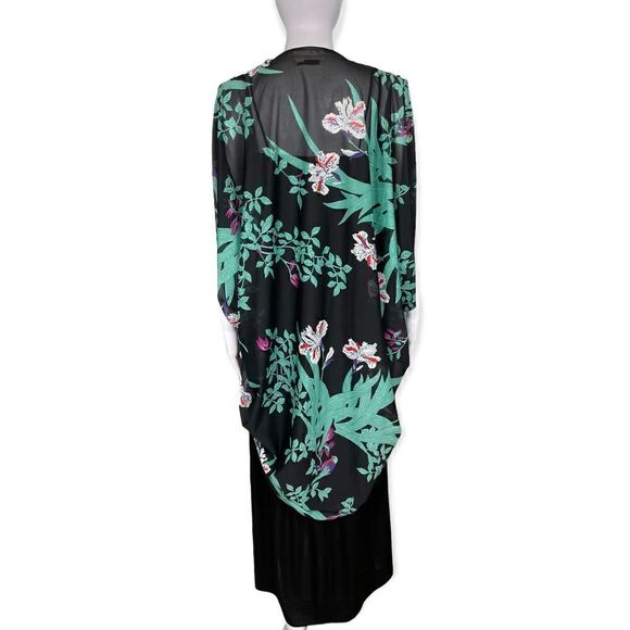 Vintage Neiman Marcus Long Nightgown and Shawl, size 6 - GUC - Picture 2 of 7